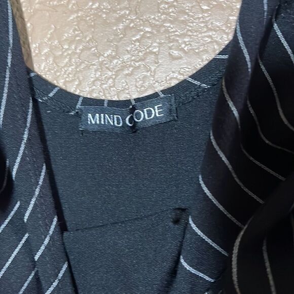 Mind code striped body con mini dress size M - Picture 4 of 5